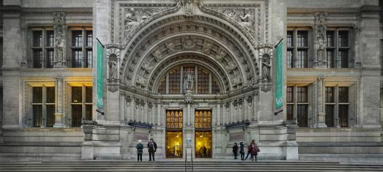 Victoria and Albert Museum